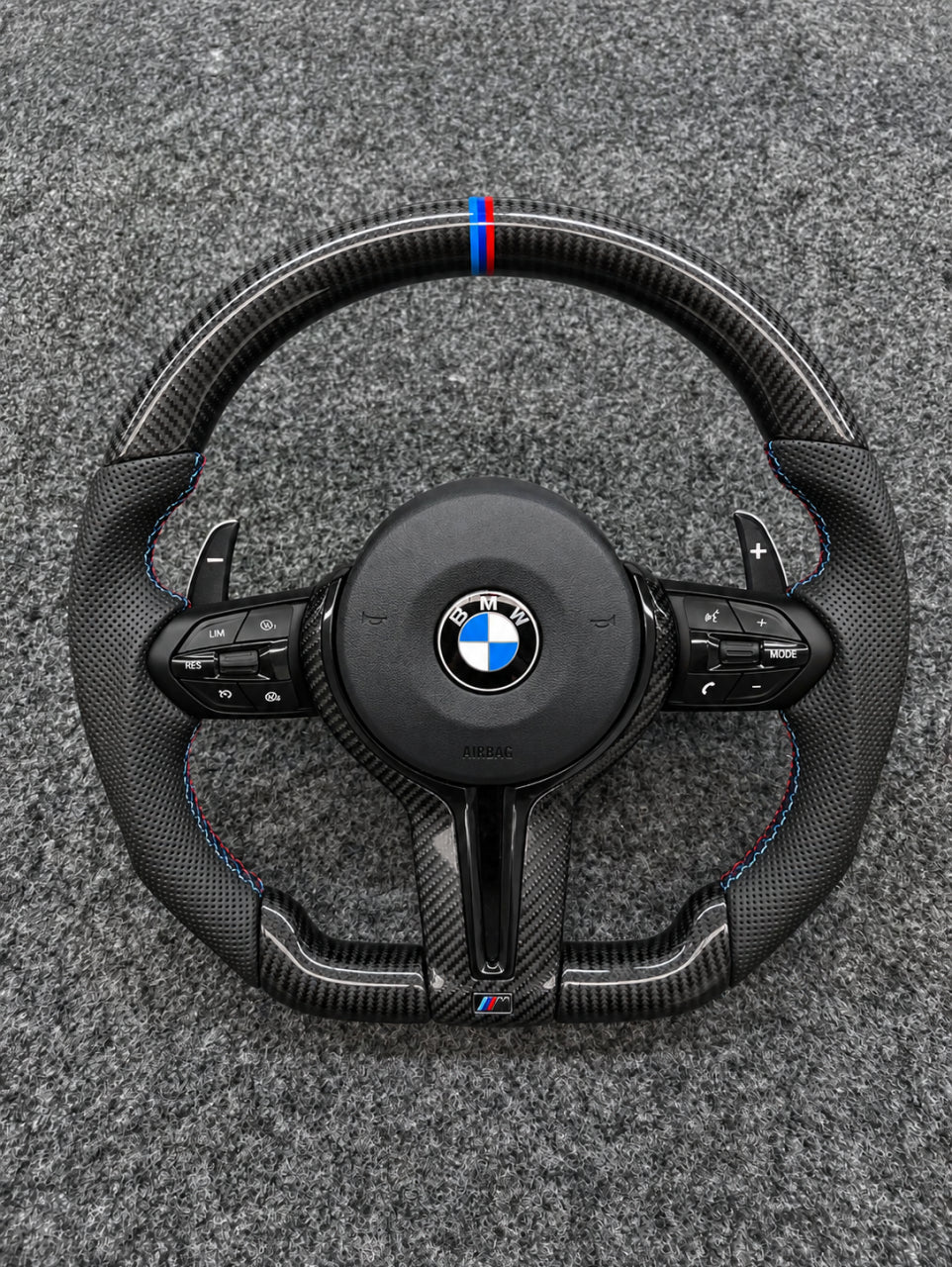 Volante BMW M Sport Carbon Black - Série F